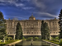 Фото Королевского дворца в Мадриде